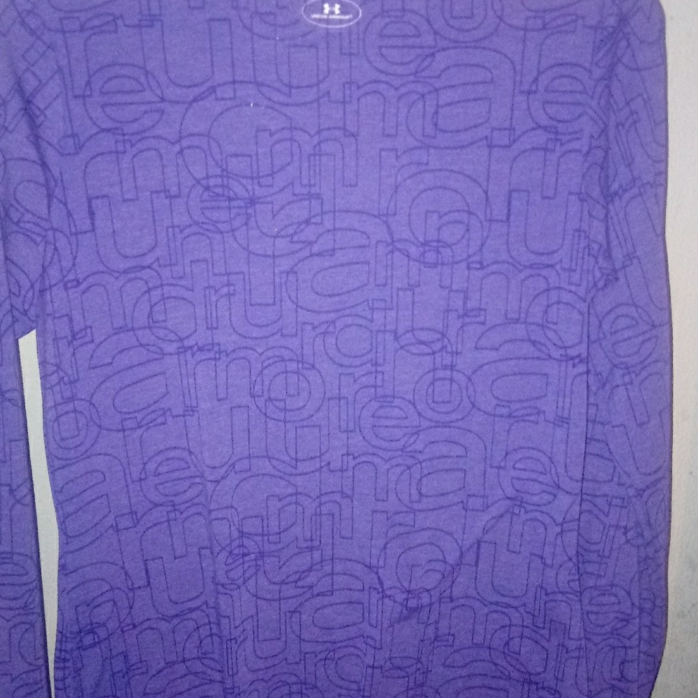 Under armour long sleeve shirt